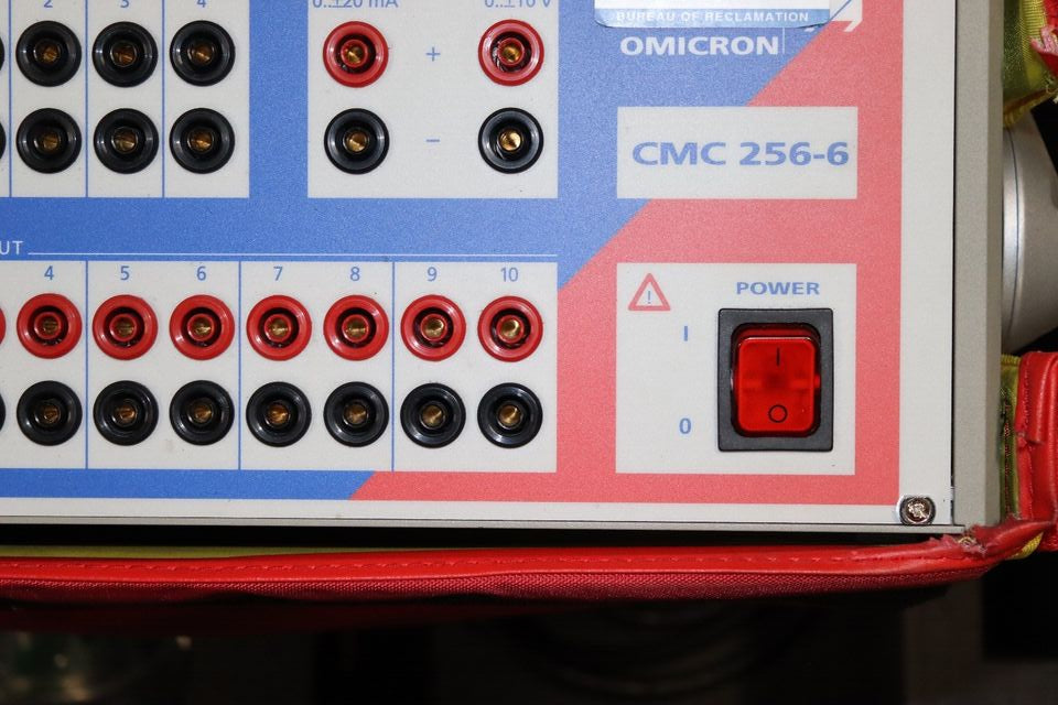 Omicron CMC 256-6 Voltage Protective Relay Test Set