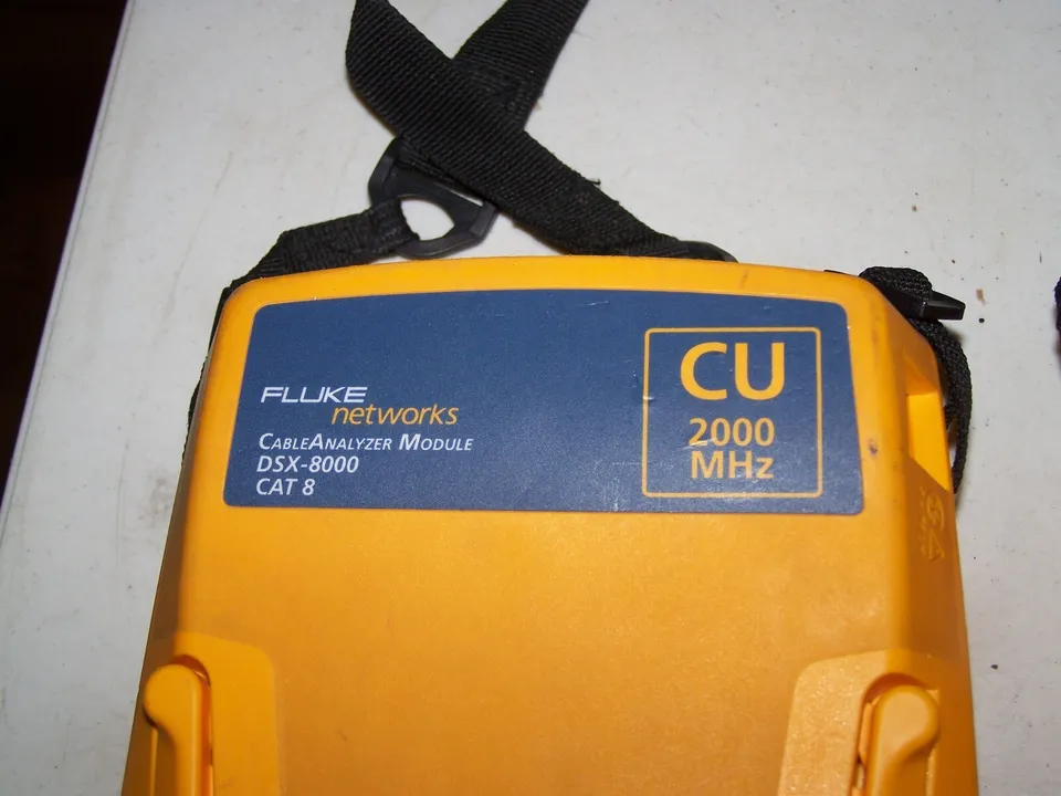 Fluke Networks DSX-8000 Versiv 2 DSX-PLA804 CAT8, DSX-CHA804