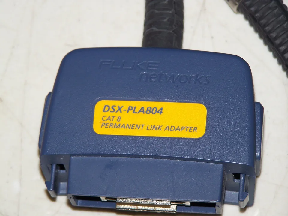 Fluke Networks DSX-8000 Versiv 2 DSX-PLA804 CAT8, DSX-CHA804